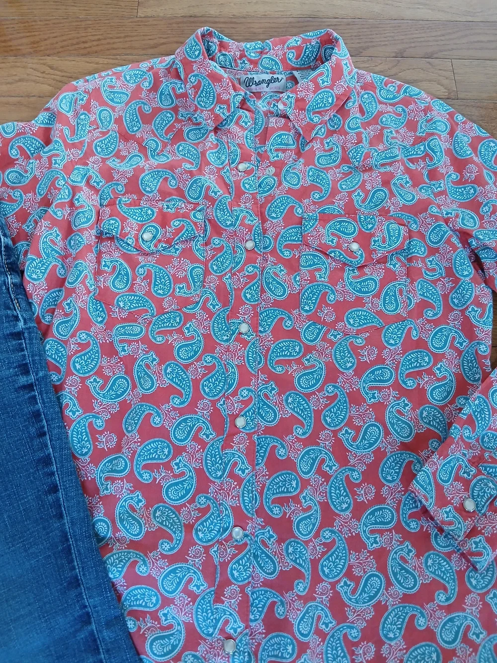 Wrangler Blue Denim Women’s Jeans OUTFIT - Picture 8 of 9